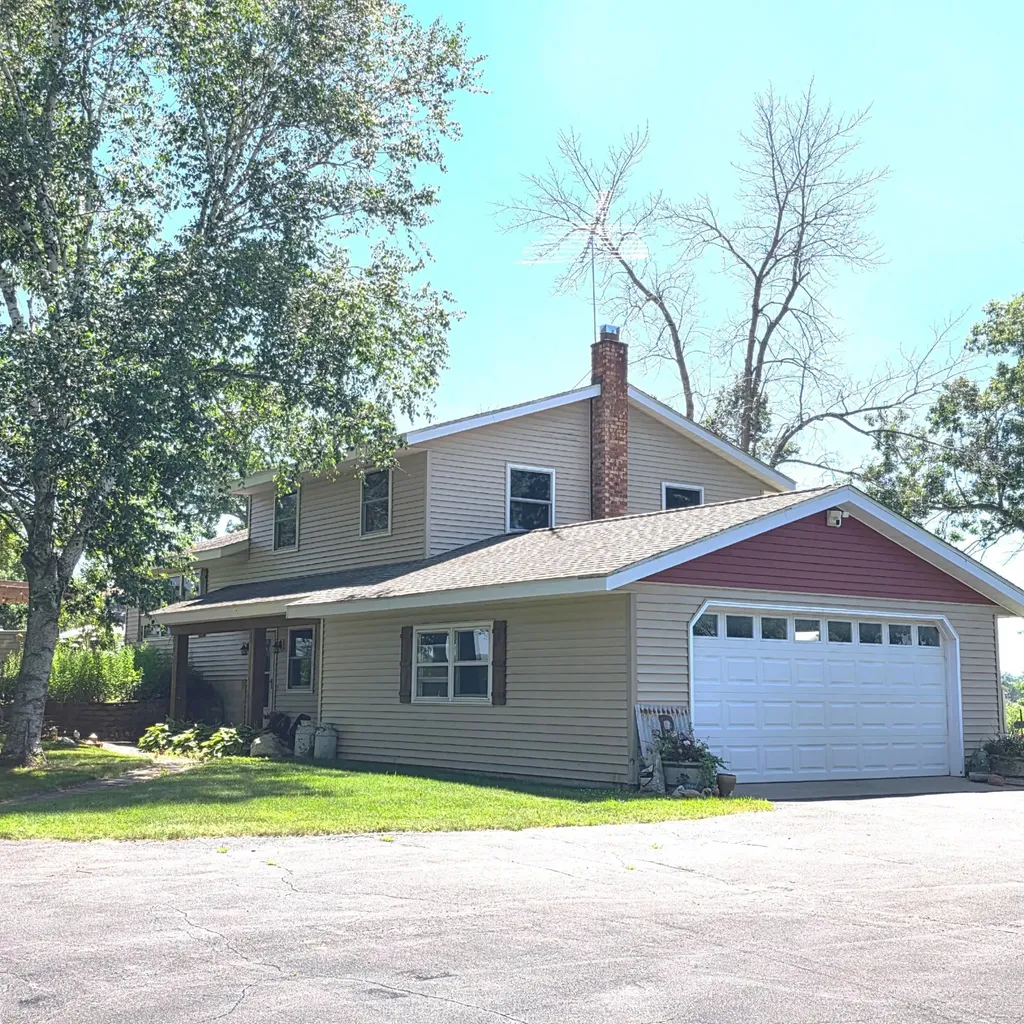 1200 301st Avenue NW Isanti MN 55040