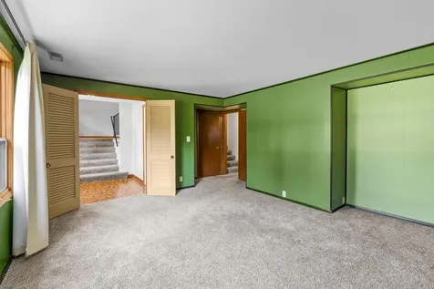 1870 7th Street NW New Brighton MN 55112
