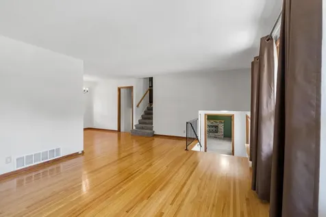 1870 7th Street NW New Brighton MN 55112