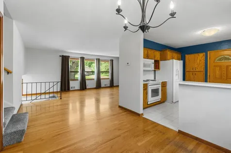 1870 7th Street NW New Brighton MN 55112
