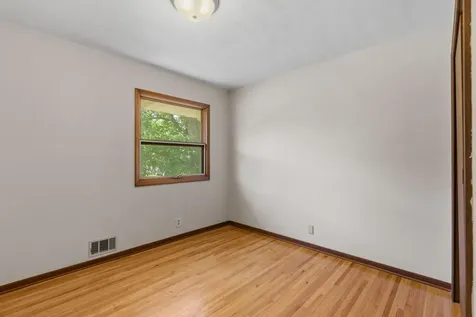 1870 7th Street NW New Brighton MN 55112