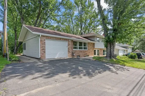 1870 7th Street NW New Brighton MN 55112