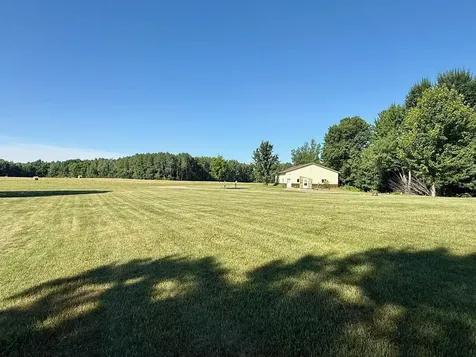 38252 Cloverdale Road Hinckley MN 55037