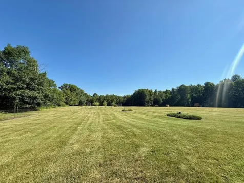 38252 Cloverdale Road Hinckley MN 55037