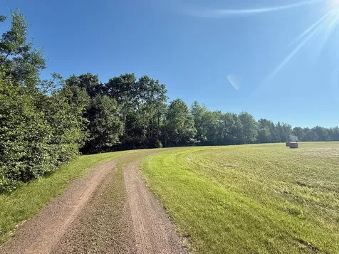 38252 Cloverdale Road Hinckley MN 55037