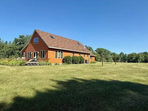 38252 Cloverdale Road Hinckley MN 55037