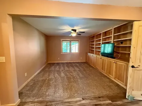 38252 Cloverdale Road Hinckley MN 55037
