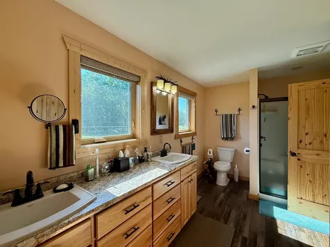 38252 Cloverdale Road Hinckley MN 55037