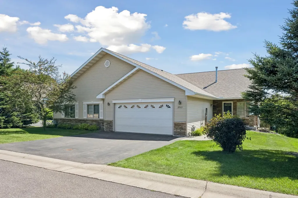 3713 Keene Creek Lane Duluth MN 55811