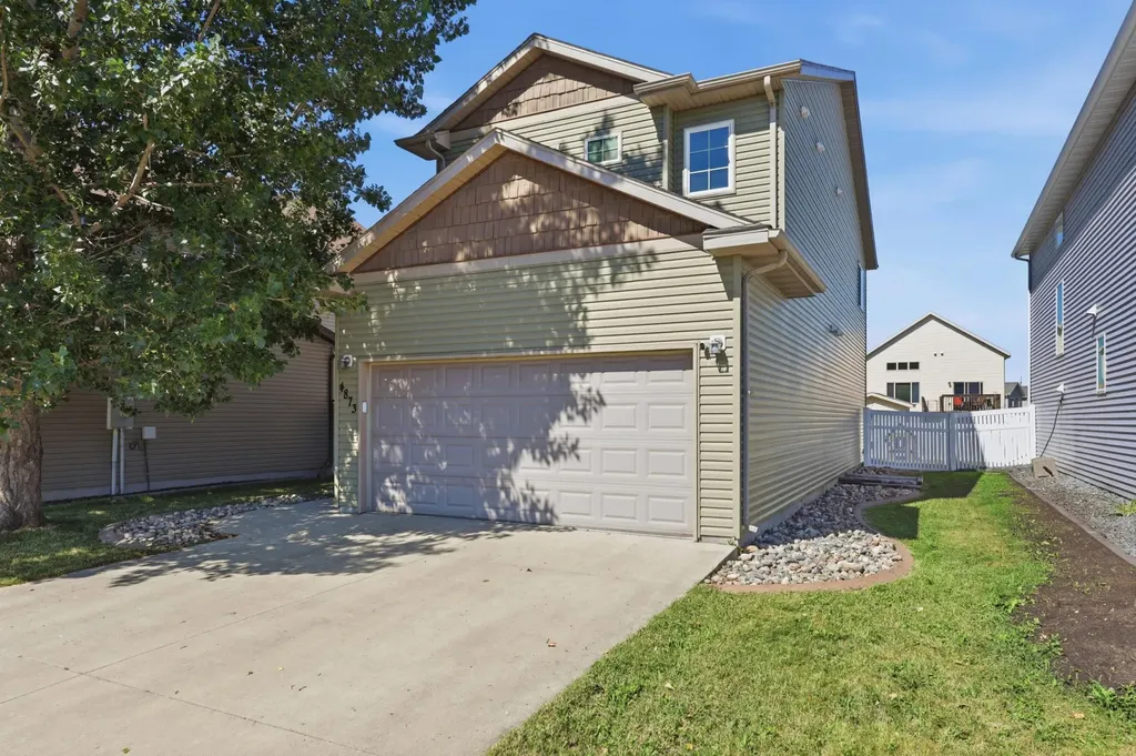 4873 53rd Street S Fargo ND 58104