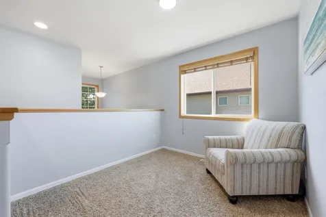4873 53rd Street S Fargo ND 58104