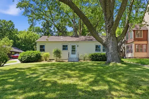 320 Kingsley Street S Winsted MN 55395