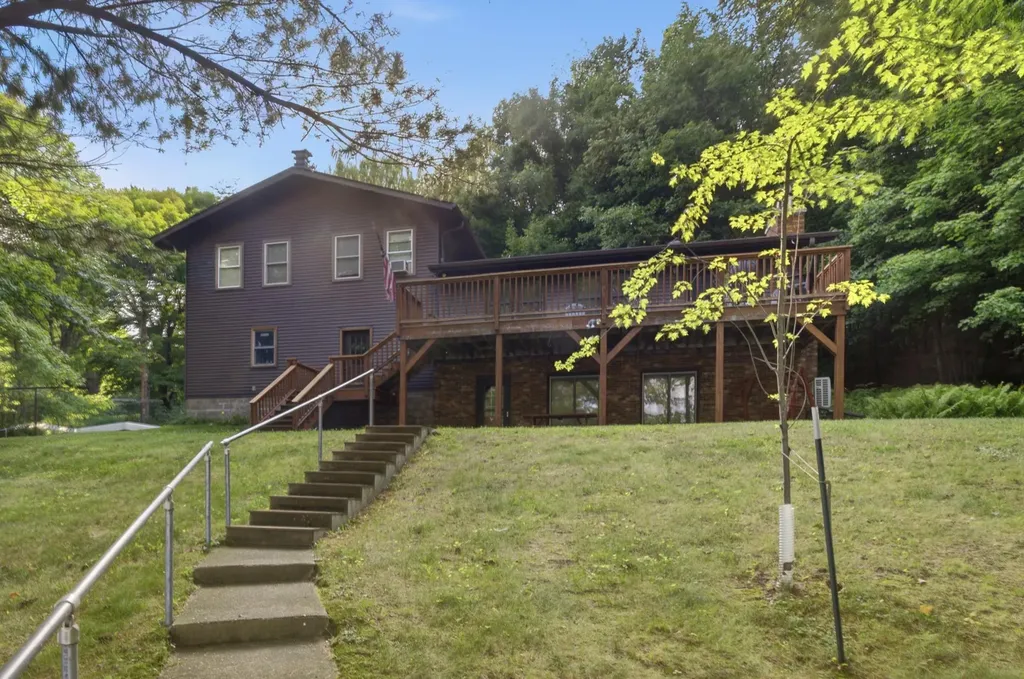 15992 Nels Johnson Road Brainerd MN 56401