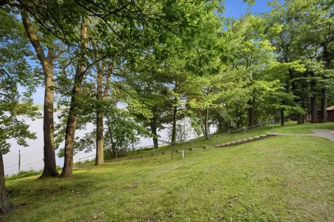 15992 Nels Johnson Road Brainerd MN 56401