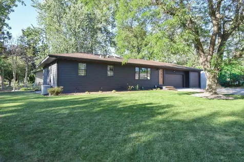 265 119th Avenue NE Blaine MN 55434