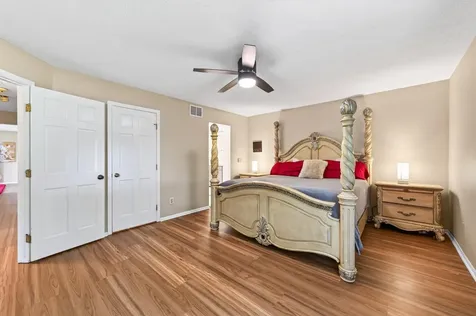 7640 Douglas Drive N Brooklyn Park MN 55443