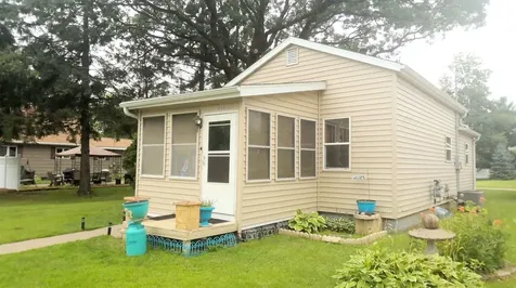 905 Poplar Street Crosby MN 56441