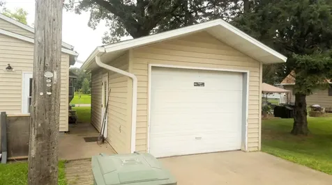 905 Poplar Street Crosby MN 56441