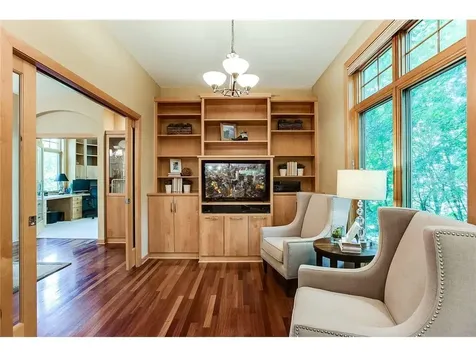 21892 Byron Circle Excelsior MN 55331