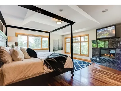 21892 Byron Circle Excelsior MN 55331