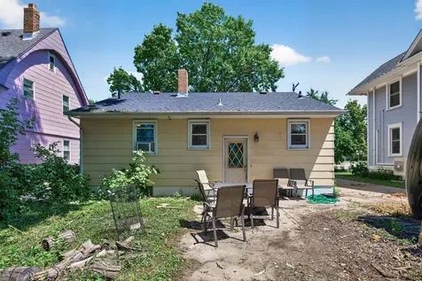 107 Oak Avenue N Maple Lake MN 55358