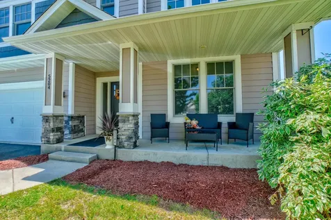 5204 Porchlight Bay Woodbury MN 55129