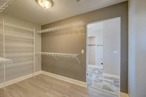 5204 Porchlight Bay Woodbury MN 55129