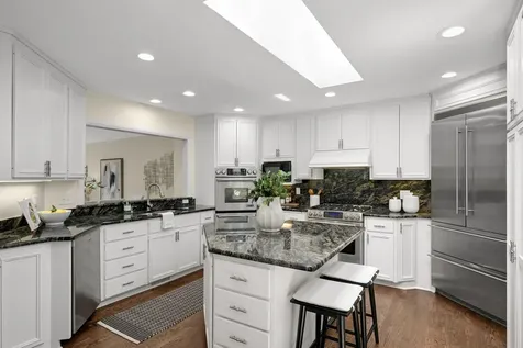 7798 Lochmere Terrace Edina MN 55439