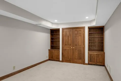 7798 Lochmere Terrace Edina MN 55439