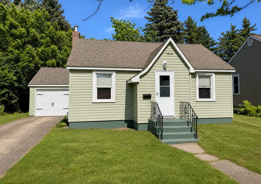 1114 5th Avenue NE Brainerd MN 56401