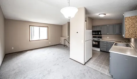 15585 Cornell Trail Rosemount MN 55068