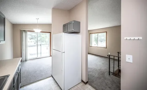 15585 Cornell Trail Rosemount MN 55068