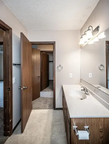 15585 Cornell Trail Rosemount MN 55068