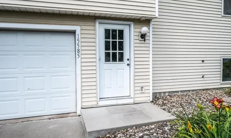 15585 Cornell Trail Rosemount MN 55068
