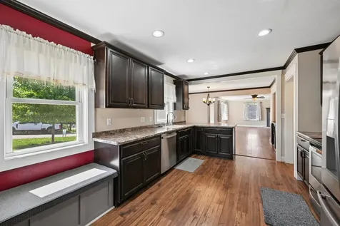 110 Circle Drive Jackson MN 56143