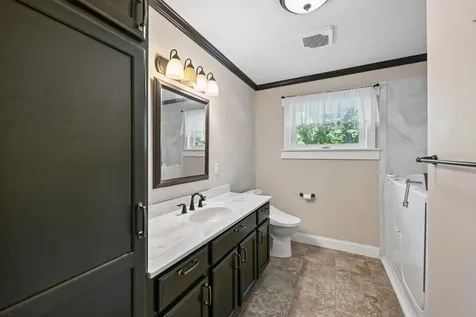 110 Circle Drive Jackson MN 56143