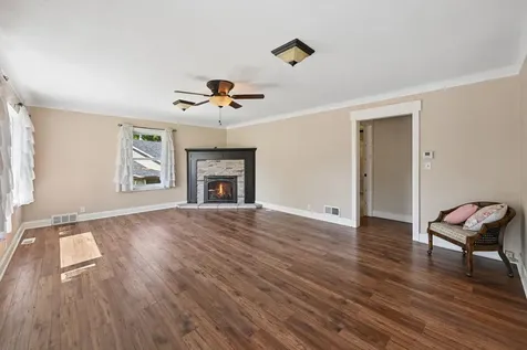 110 Circle Drive Jackson MN 56143