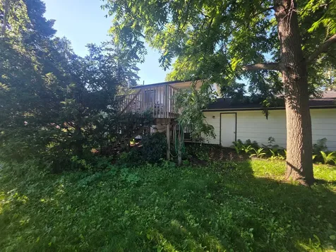 6908 64th Avenue N Brooklyn Park MN 55428