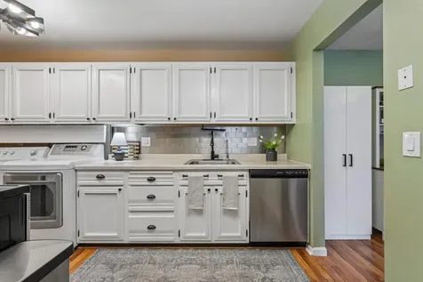 2411 Unity Avenue N Golden Valley MN 55422