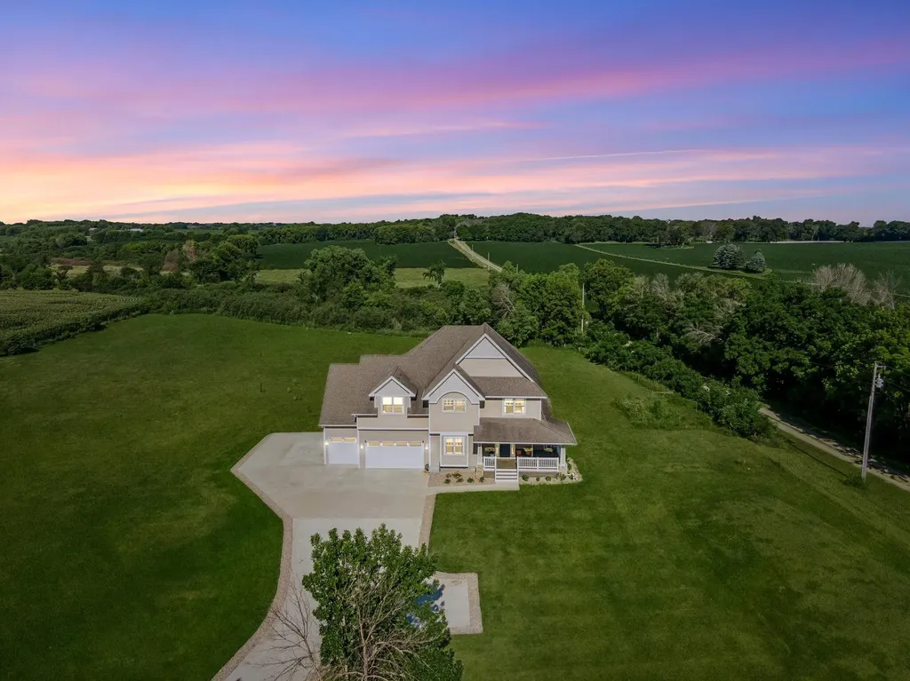 25735 Highview Avenue Farmington MN 55024