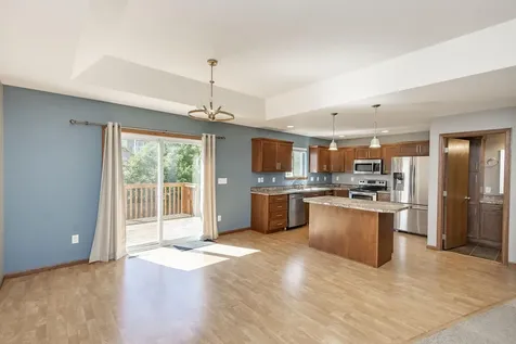 4017 9th Street S Moorhead MN 56560