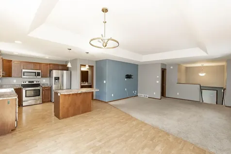 4017 9th Street S Moorhead MN 56560