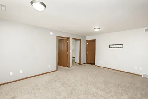 4017 9th Street S Moorhead MN 56560
