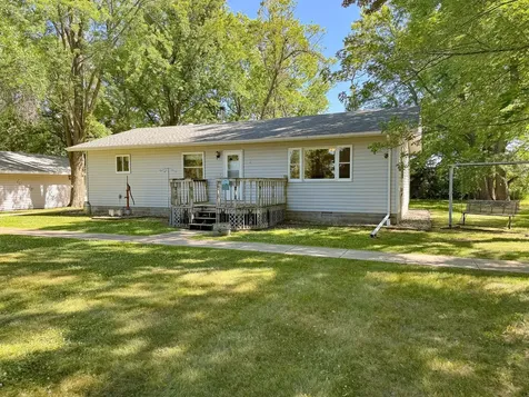 25 Broadway Avenue W Milnor ND 58060