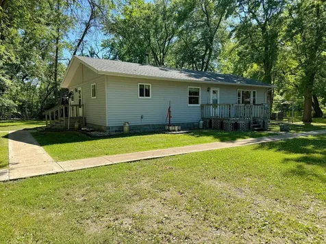 25 Broadway Avenue W Milnor ND 58060