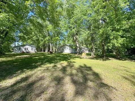 25 Broadway Avenue W Milnor ND 58060