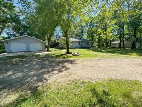 25 Broadway Avenue W Milnor ND 58060