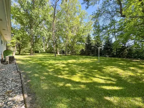 25 Broadway Avenue W Milnor ND 58060
