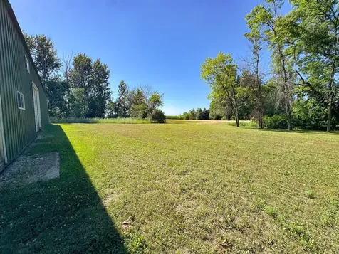 25 Broadway Avenue W Milnor ND 58060