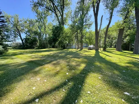 25 Broadway Avenue W Milnor ND 58060